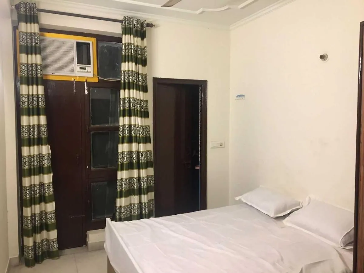Hotel O Malik Guest House Near Omaxe Celebration Mall Gurgáon